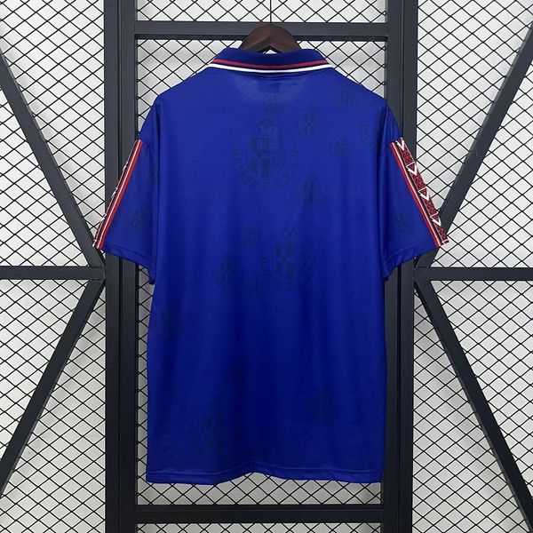 Retro Getafe CF 1998-1999 home Secondary image