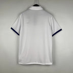 Tenue domicile rétro Real Madrid 2016-2017