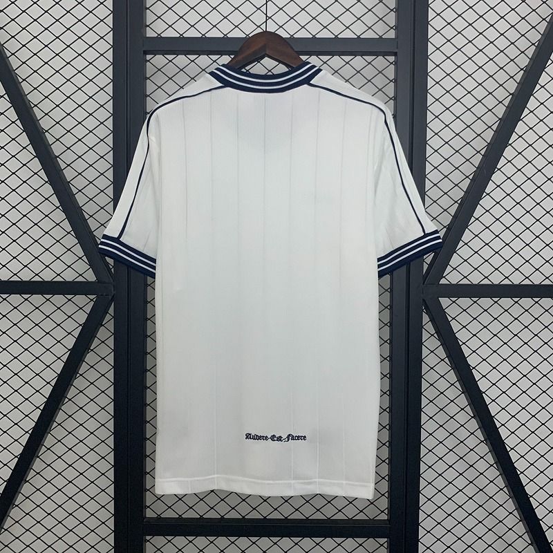 Retro Tottenham Hotspur 1997-1999 home Secondary image