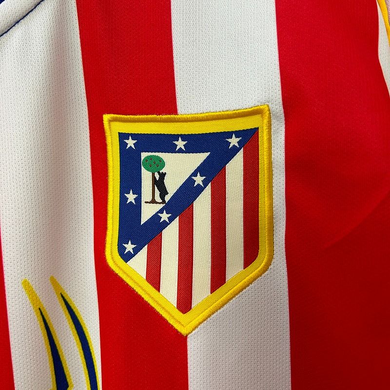 Maillot domicile rétro de l'Atletico Madrid 2004-2005 à manches longues