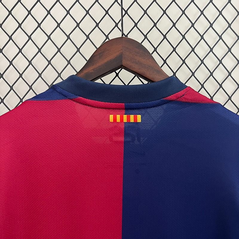 FC Barcelona 2024-2025 home