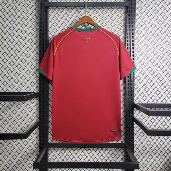 Retro Portugal 2006 home Secondary image