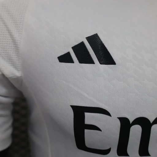 Real Madrid 2024-2025 home player