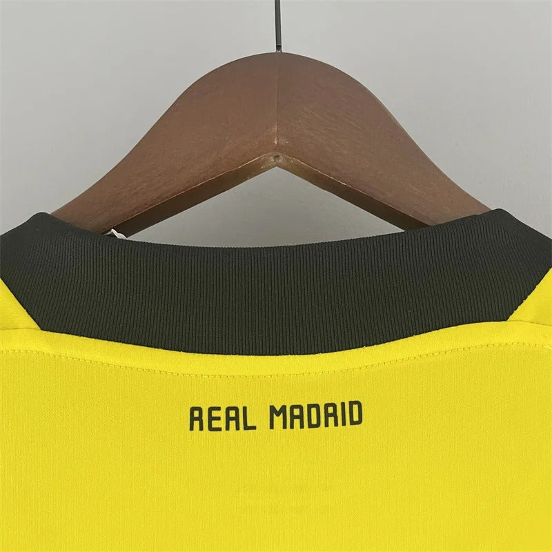 Retro Real Madrid 2011-2012 Goalkeeper