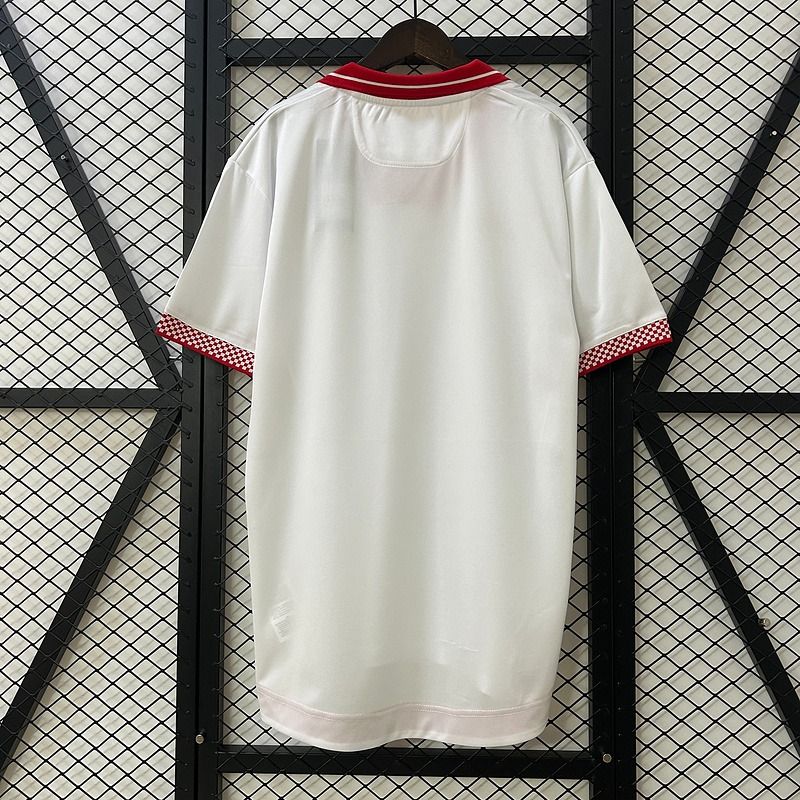 Retro Sevilla FC 2012-2013 home Secondary image