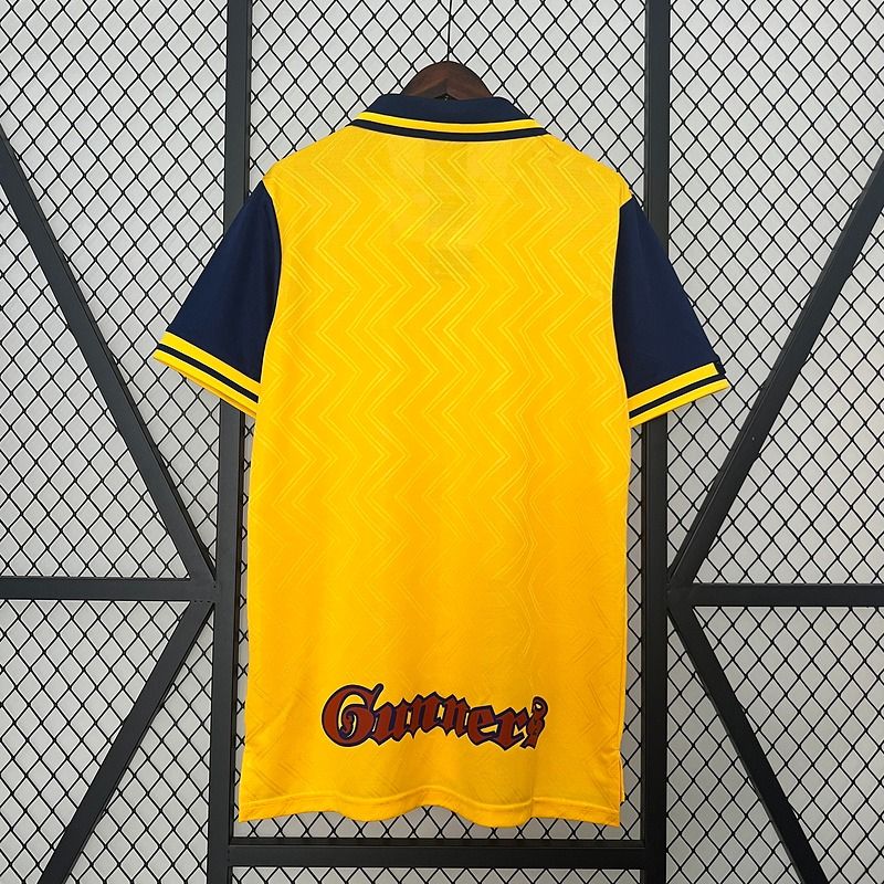 Retro Arsenal FC extérieur 1996-1997 Image secondaire du produit