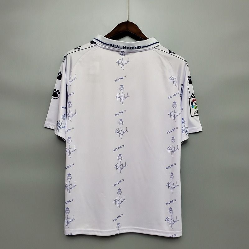 Retro Real Madrid 1994-1996 home Secondary image