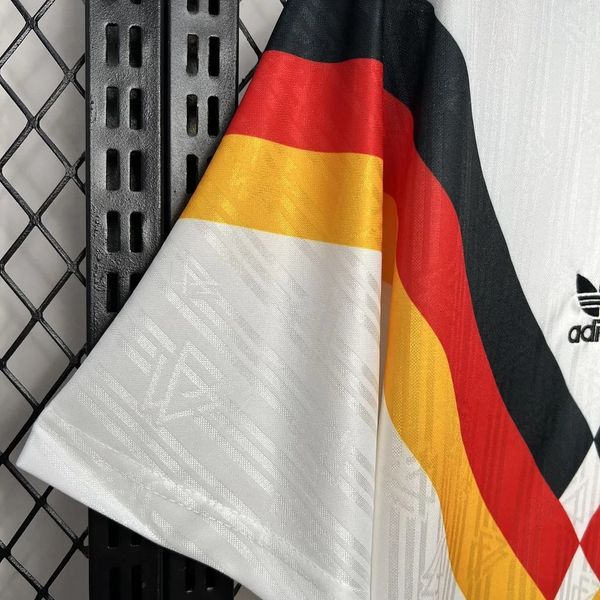 Retro Germany 1990 home