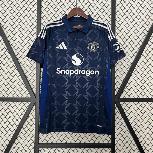 Manchester United extérieur 2024-2025
