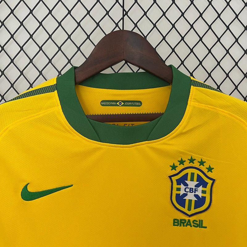 Retro Brazil 2010 home