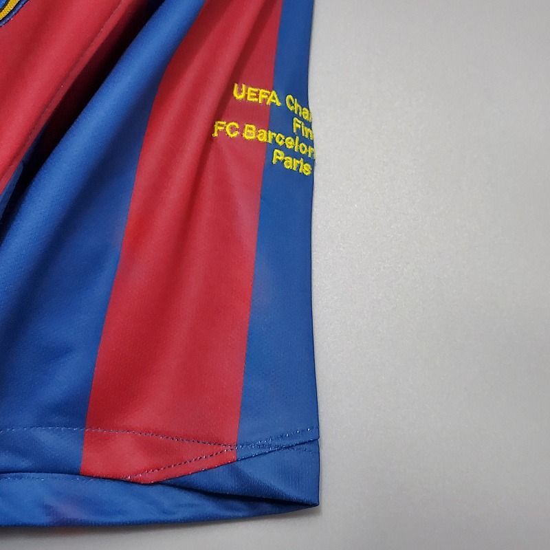 Maillot rétro du FC Barcelone saison 2005-2006 domicile (édition Ligue des Champions)