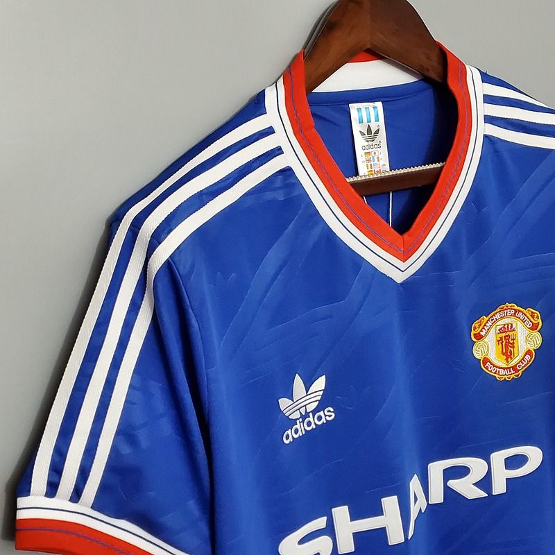 Retro Manchester United 1986-1988 second away