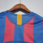 Maillot rétro du FC Barcelone saison 2005-2006 domicile (édition Ligue des Champions)