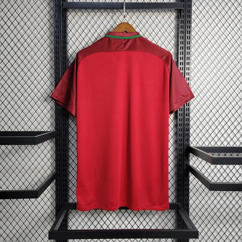 Retro Portugal 2016 home Secondary image