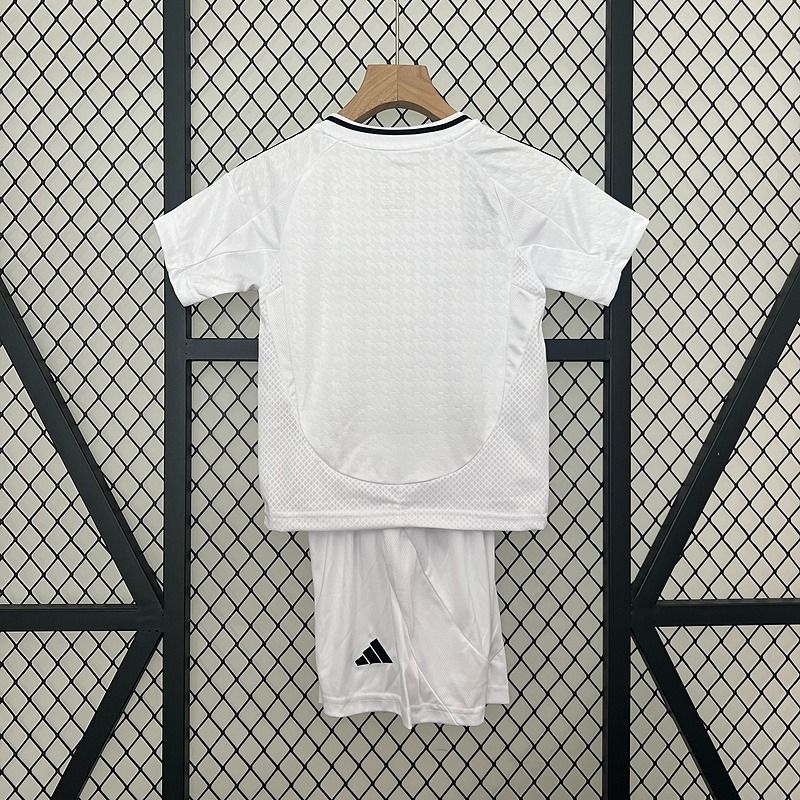 Tenue de match enfant Real Madrid domicile 2024-2025