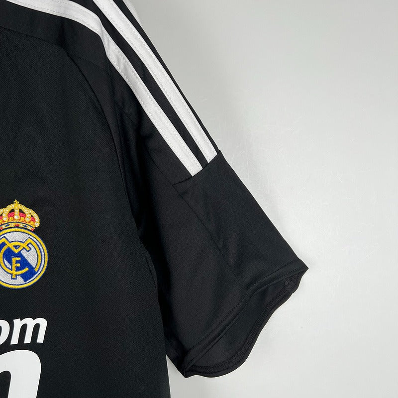 Maillot rétro Real Madrid extérieur 2008-2009