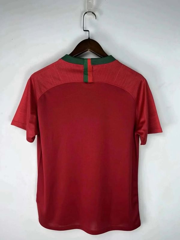 Retro Portugal 2018 home Secondary image
