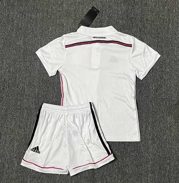 Retro Kids Real Madrid 2014-2015 home Secondary image