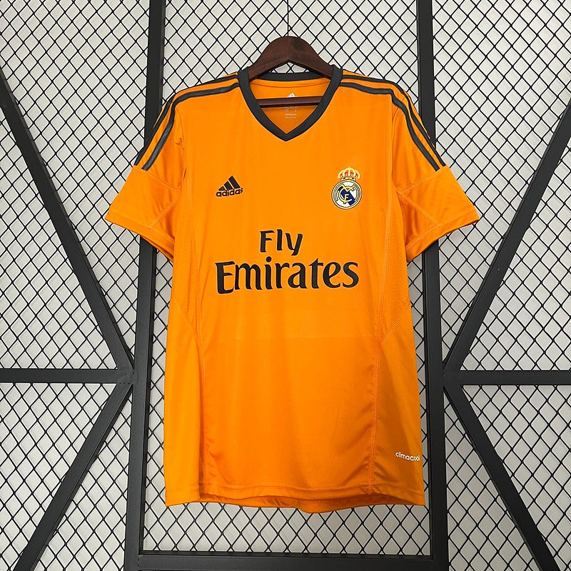Maillot rétro Real Madrid extérieur 2013-2014 Image principale du produit