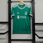 Liverpool FC 2025-2026 deuxième extérieur