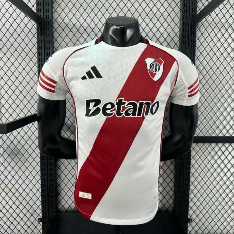 Joueur à domicile de River Plate 2025-2026
