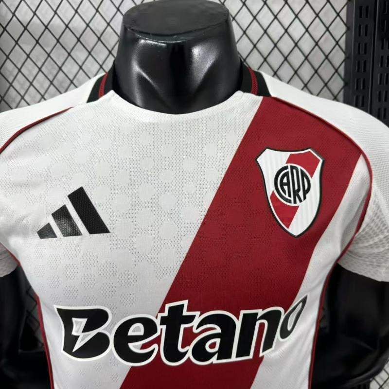 Joueur à domicile de River Plate 2025-2026