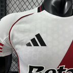 Joueur à domicile de River Plate 2025-2026