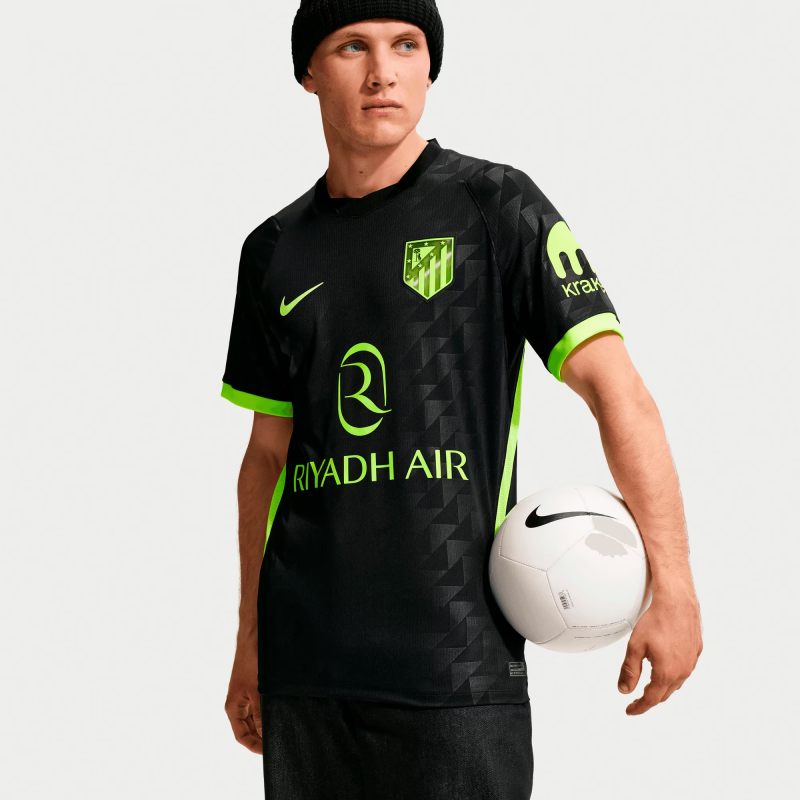 Atletico Madrid 2026/2027 Away Fan