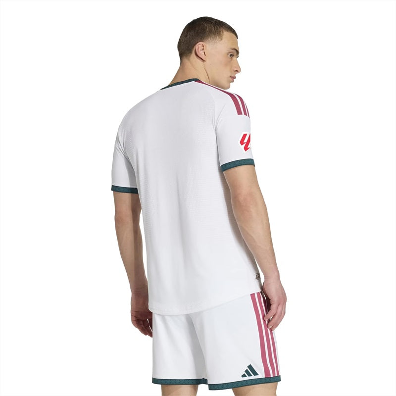 Real Madrid Domicile 2026-2027 Image secondaire du produit