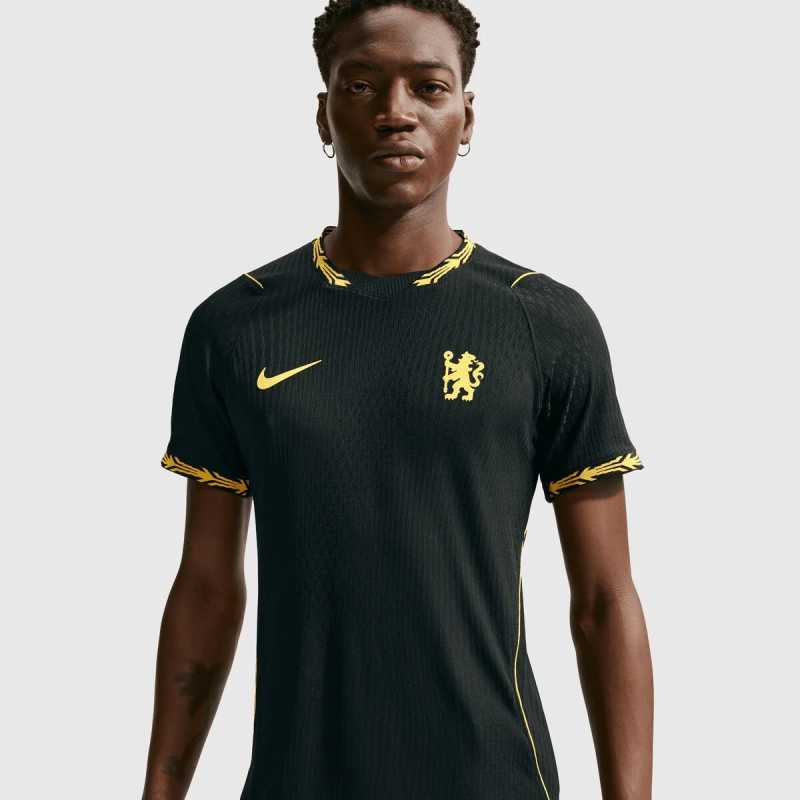 Chelsea FC 2026-2027 away player