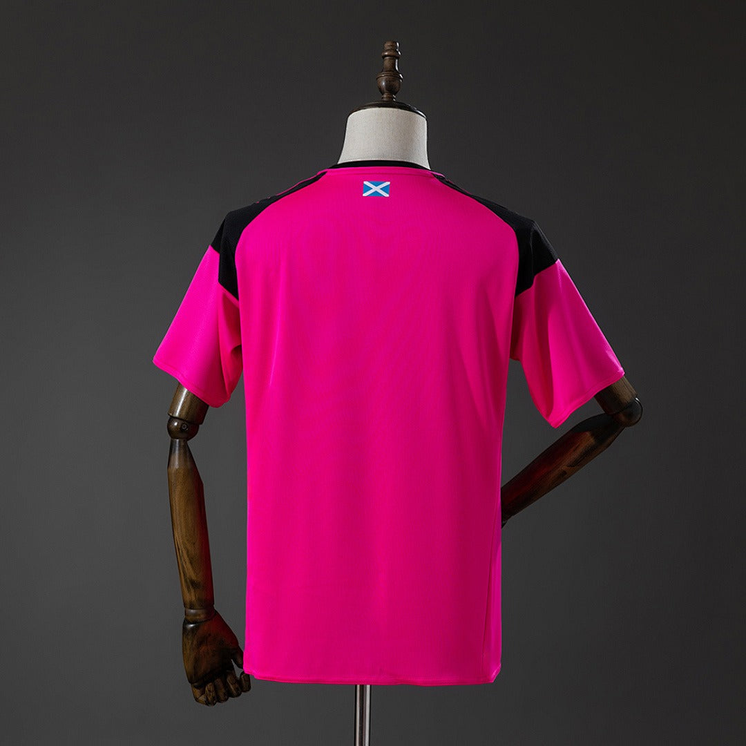 Retro Scotland  2016-2017 Away Secondary image