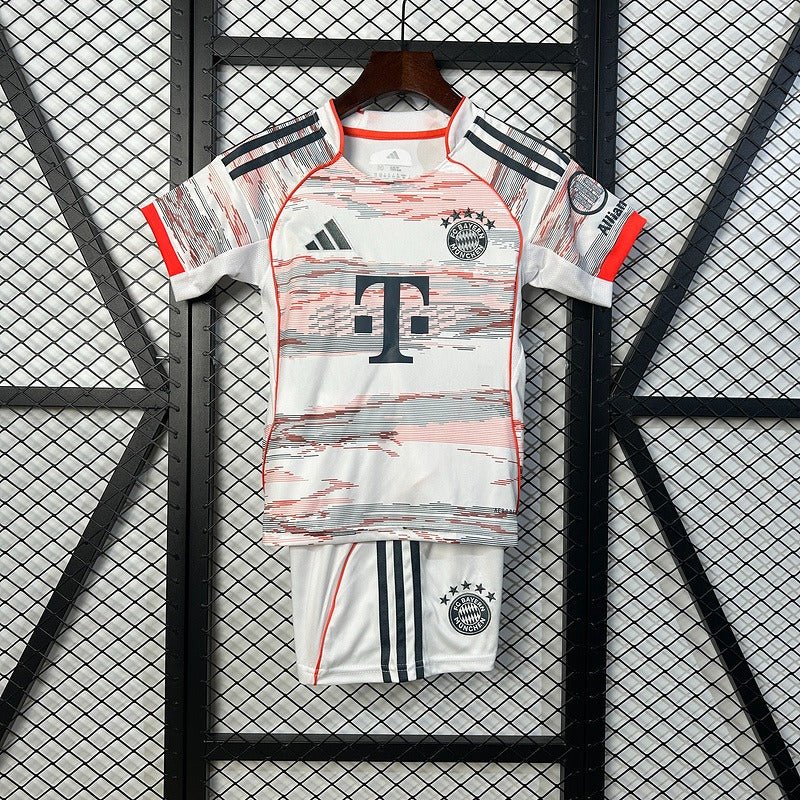 Kids Bayern M¨¹nchen 2025 - 2026 Away - WCFOOTBALLSUIT Image principale du produit