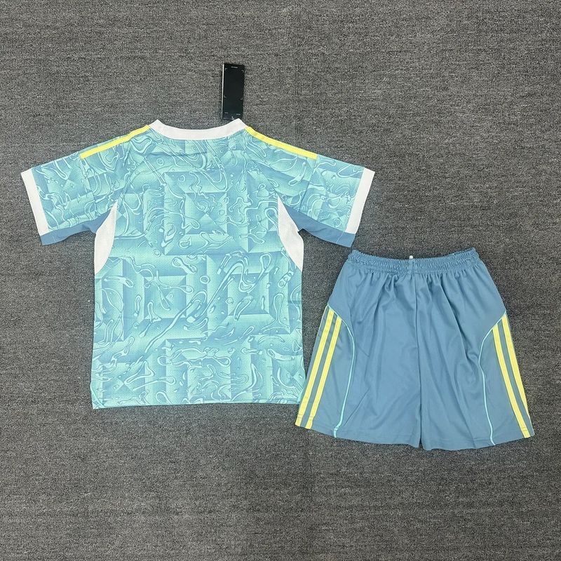 Kids Juventus 2025-2026 away Secondary image