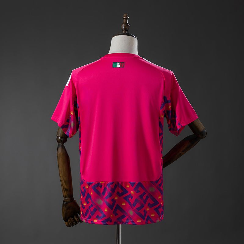Mexico 2026 Goalkeeper fan Secondary image