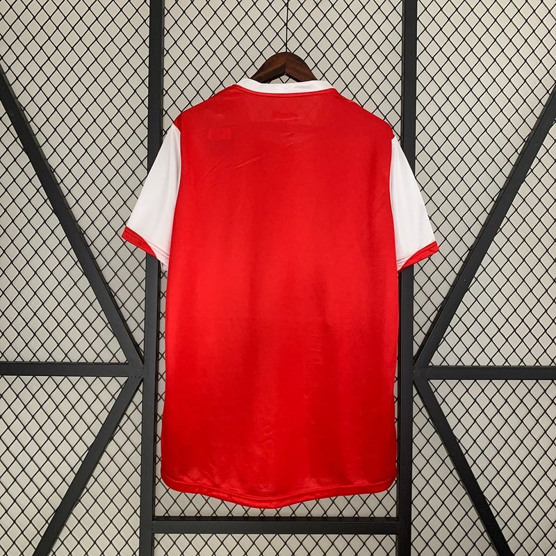 Retro Arsenal FC 2006-2008 home Secondary image