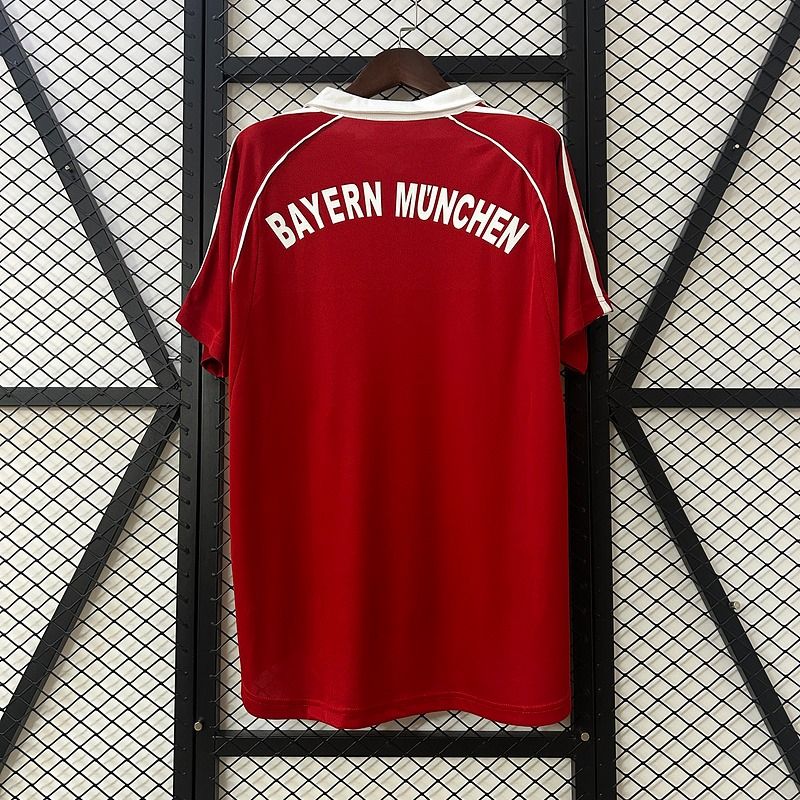 Rétro Bayern Munich domicile 2005-2006 Image secondaire du produit