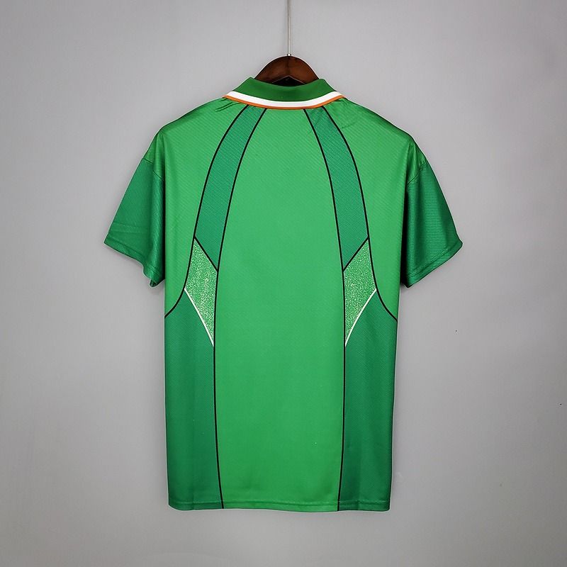 Retro Ireland 1994-1996 home Secondary image