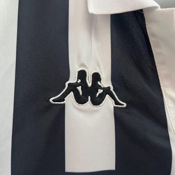 Retro Juventus 2001 - 2002 home - WCFOOTBALLSUIT