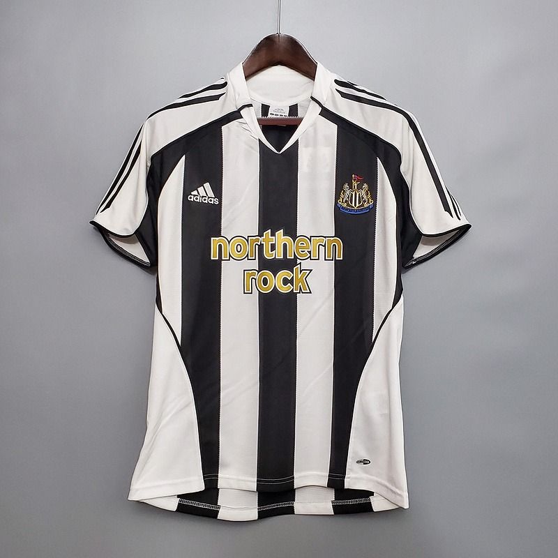 Retro Newcastle United 2005 - 2006 home - WCFOOTBALLSUIT Image principale du produit