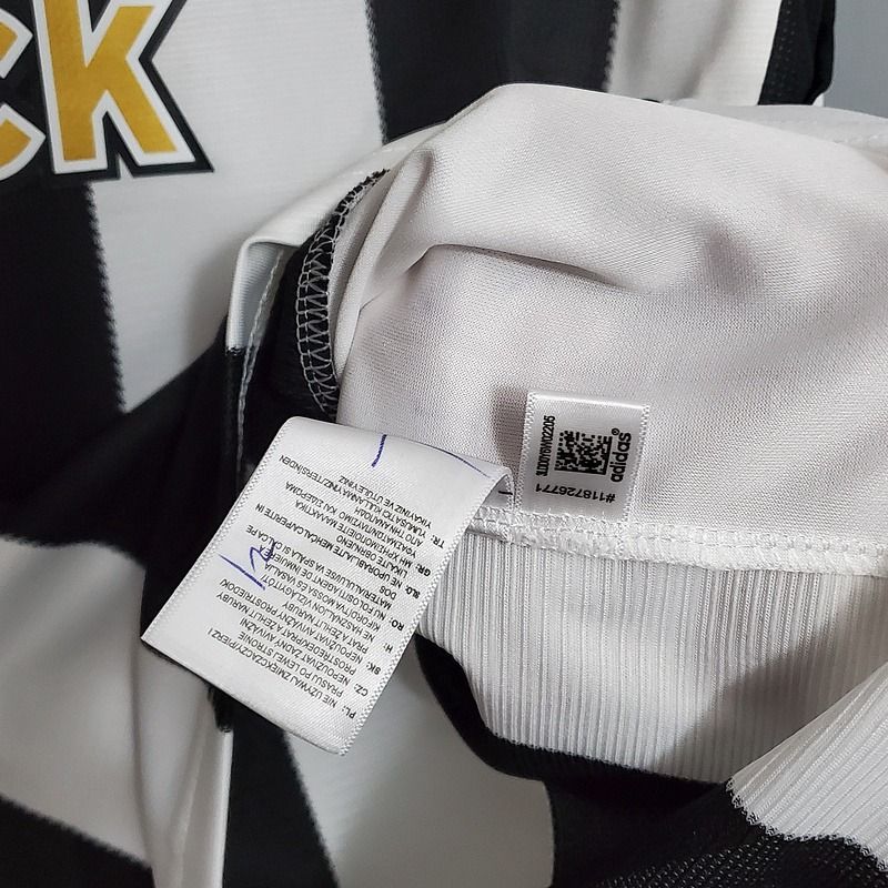 Retro Newcastle United 2005 - 2006 home - WCFOOTBALLSUIT