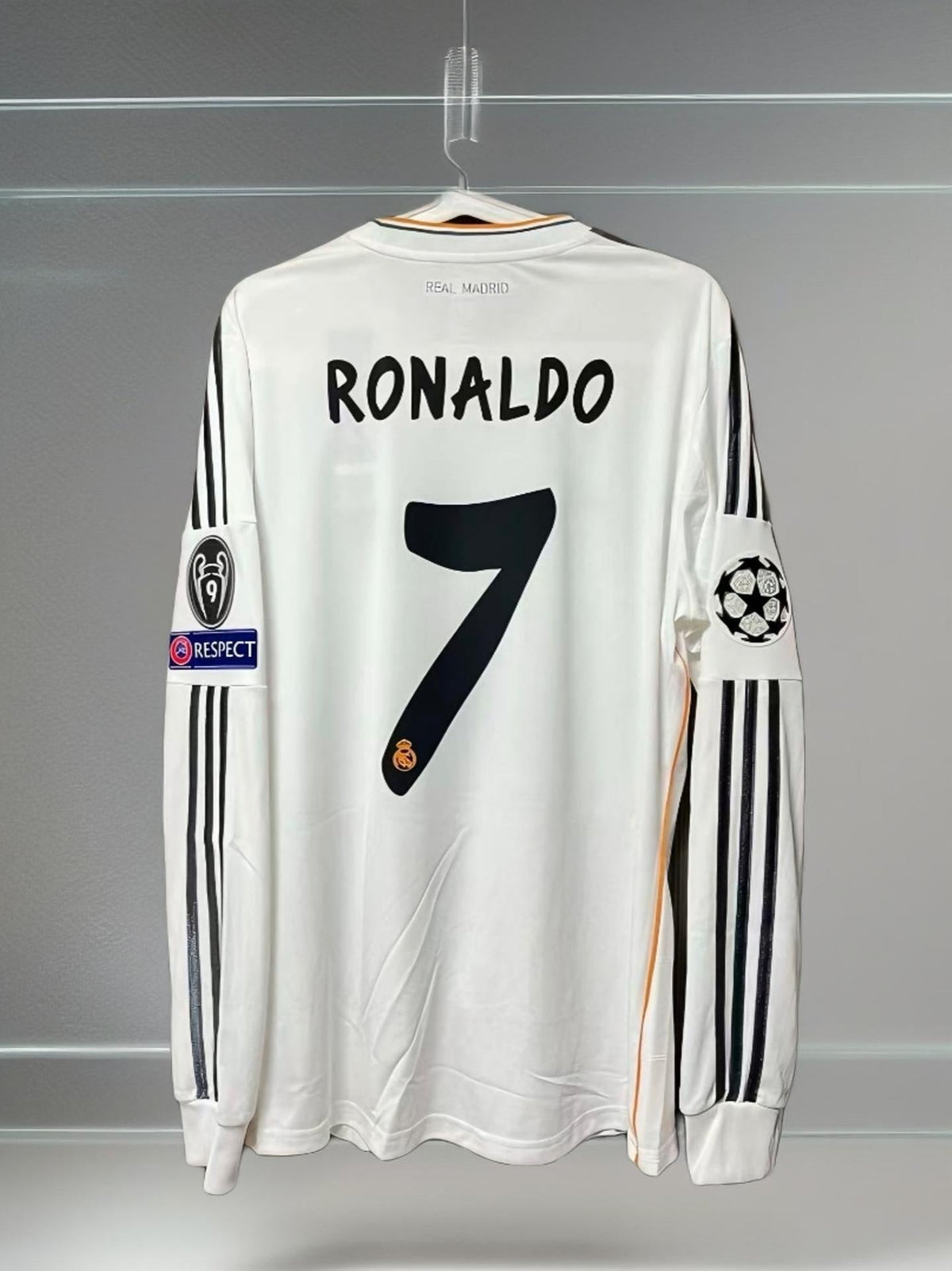 Retro Real Madrid 2013 - 2014 home Long Sleeve - WCFOOTBALLSUIT Image principale du produit
